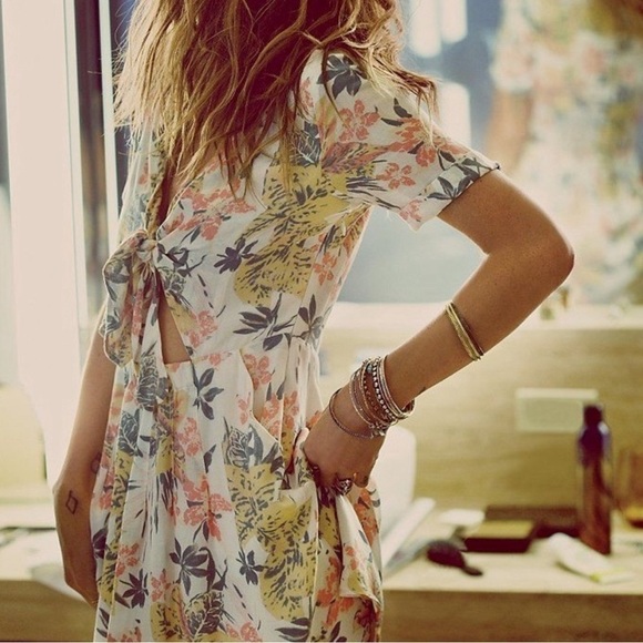 NWOT Free People Part Time Lover Mini Dress Floral Print Knot Closure Pleated 10 - Picture 2 of 9